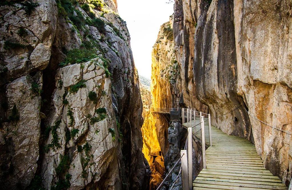 Casa Clara, Caminito De Rey Villa Valle de Abdalagis Bagian luar foto