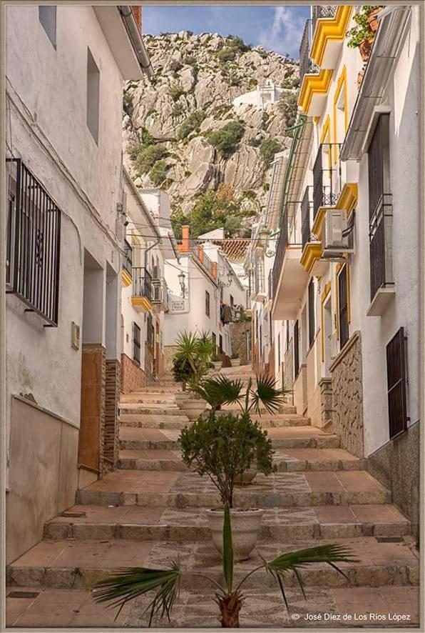 Casa Clara, Caminito De Rey Villa Valle de Abdalagis Bagian luar foto